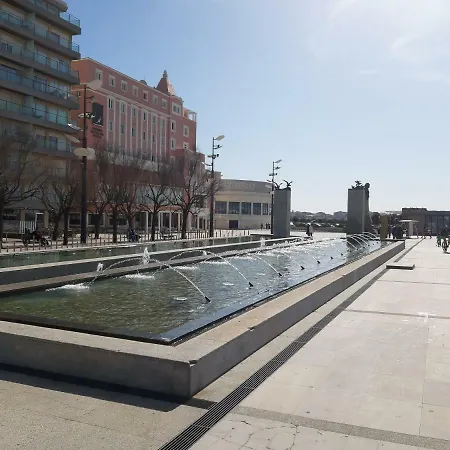 Daire Lourenco House